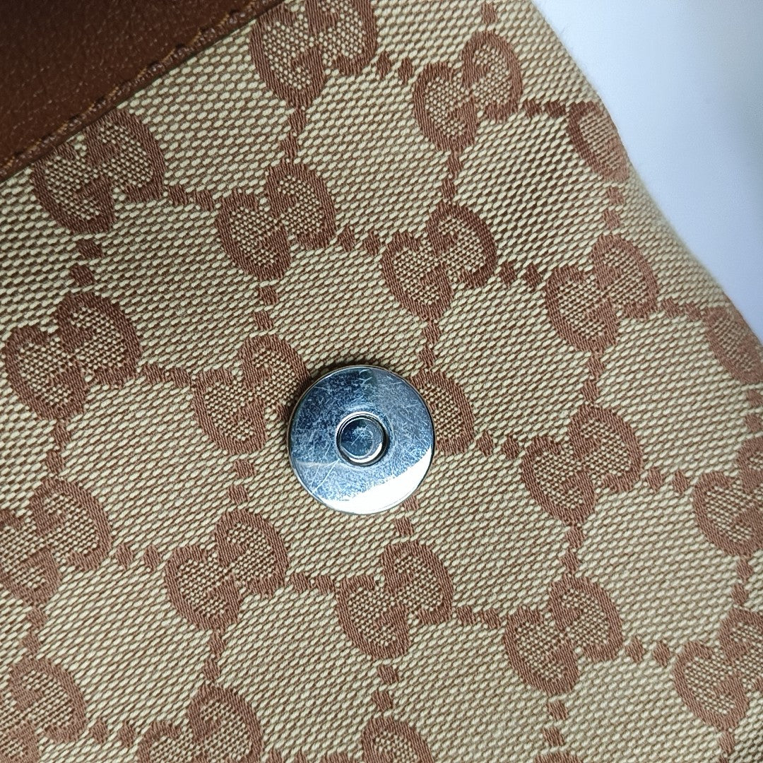 Monogram Canvas Brown