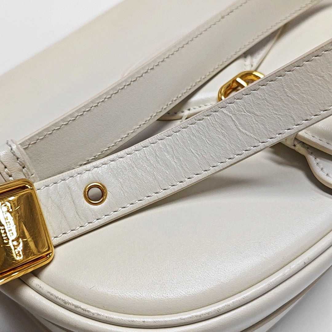 Authenticated pre-owned  Bobby Medium Calfskin White - Shoulder Bag at Looply