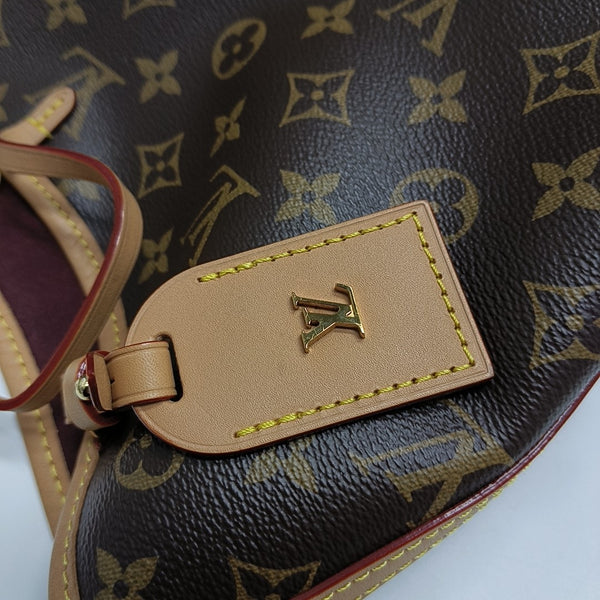 CARRYALL PM Monogram Coated Canvas Brown