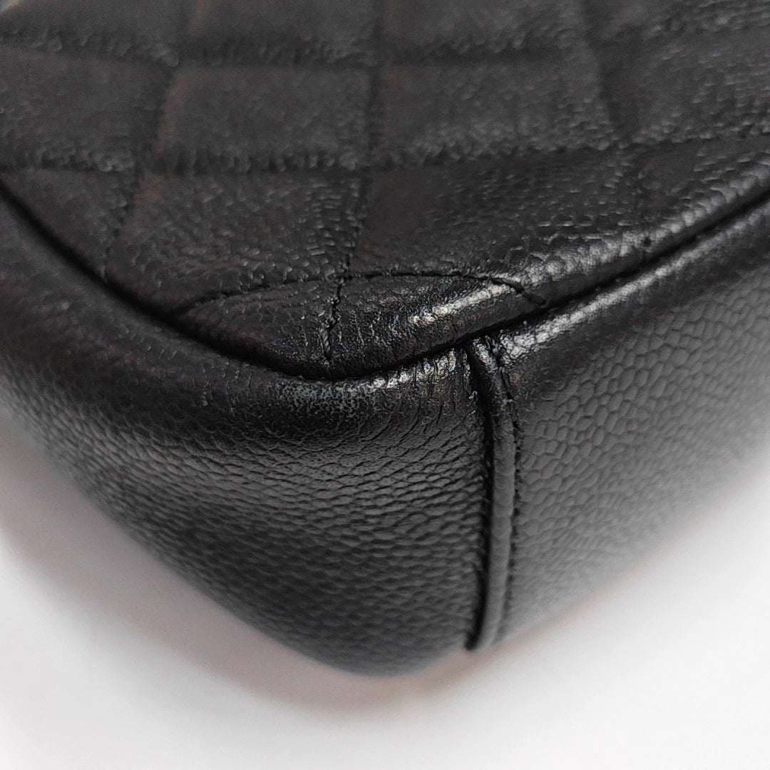 Authenticated pre-owned  CLASSIC FLAP Small Quilted Grained Calfskin Black - Shoulder Bag at Looply