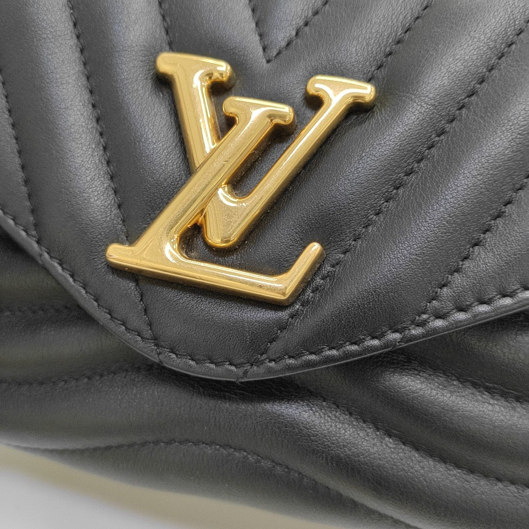 NEW WAVE PM Quilted Calfskin Black
