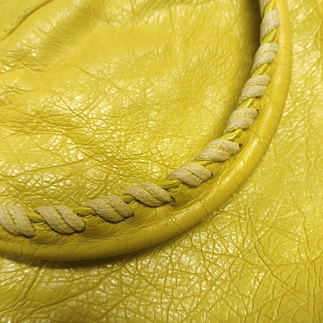 Authenticated pre-owned  Classic City Lambskin Green - Tote Bag at Looply
