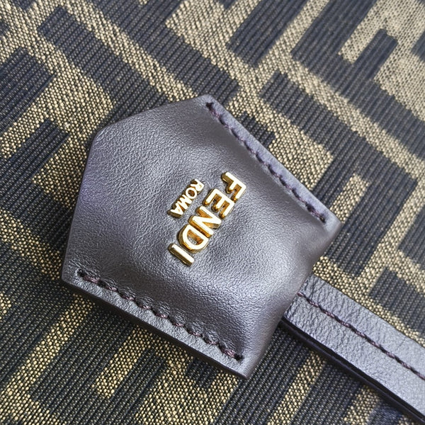 Canvas Shoulder Bag Brown