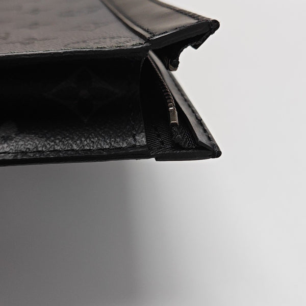 Pochette Voyag MM Monogram Coated Canvas Gray