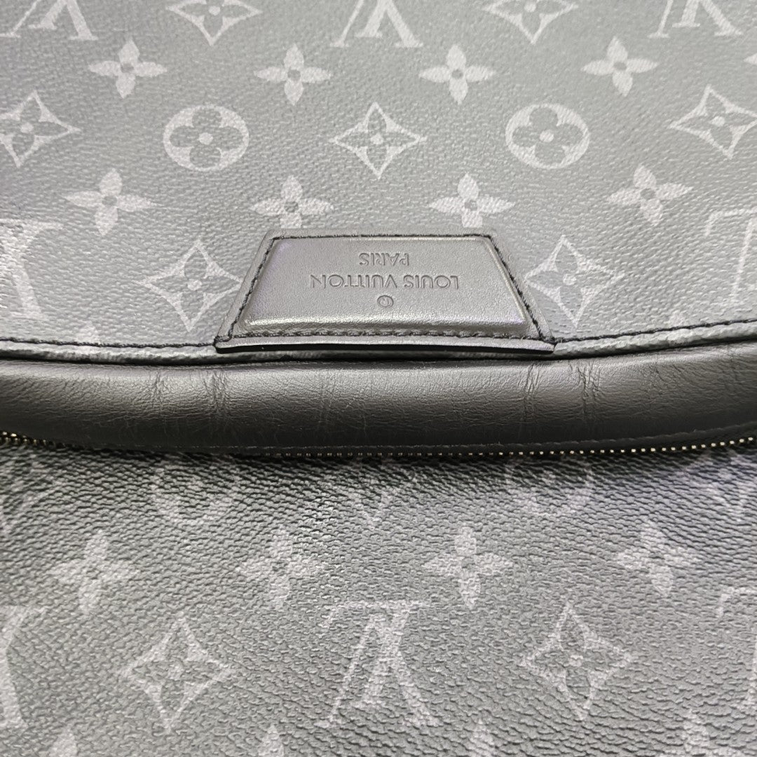 DISCOVERY Monogram Coated Canvas Gray