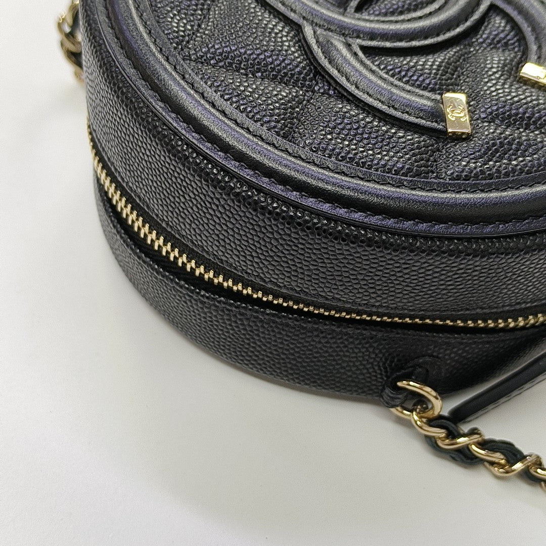 FILIGREE Quilted Grained Calfskin Black