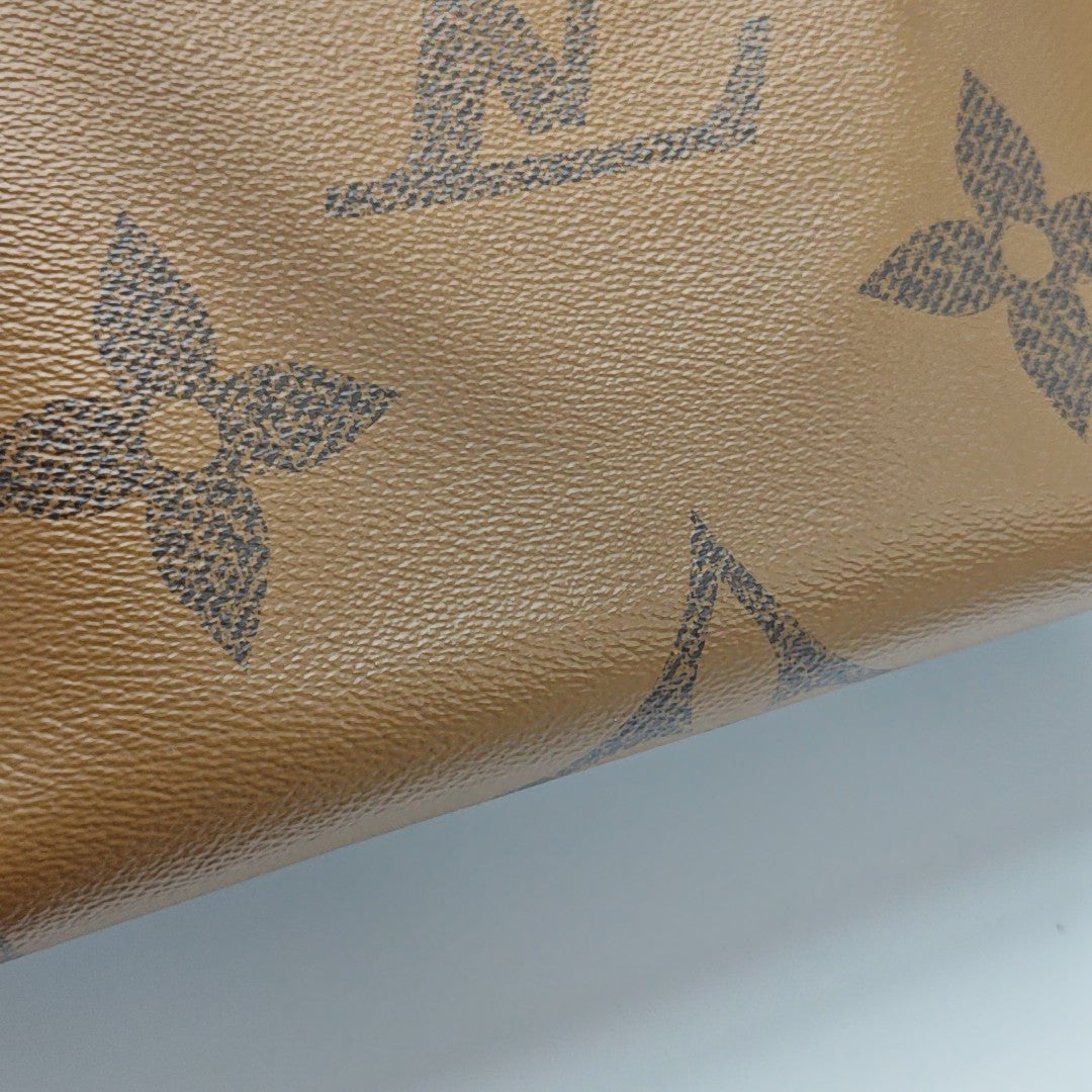 Authenticated pre-owned  ONTHEGO MM Monogram Coated Canvas Brown - Tote Bag at Looply