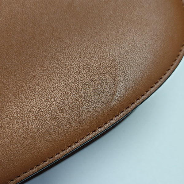 Supervee Calfskin Brown
