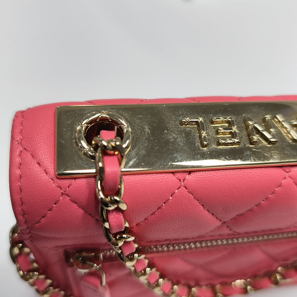 Quilted Lambskin Shoulder Bag Red