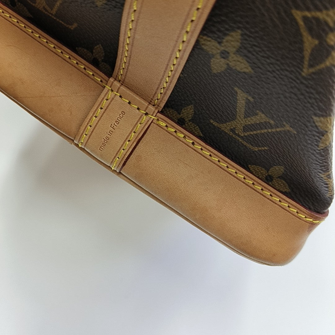 NOÉ MM Monogram Coated Canvas Brown