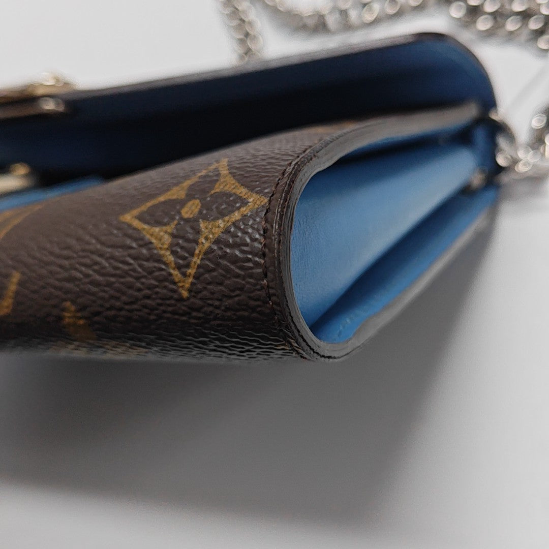 SARAH Monogram Coated Canvas Brown