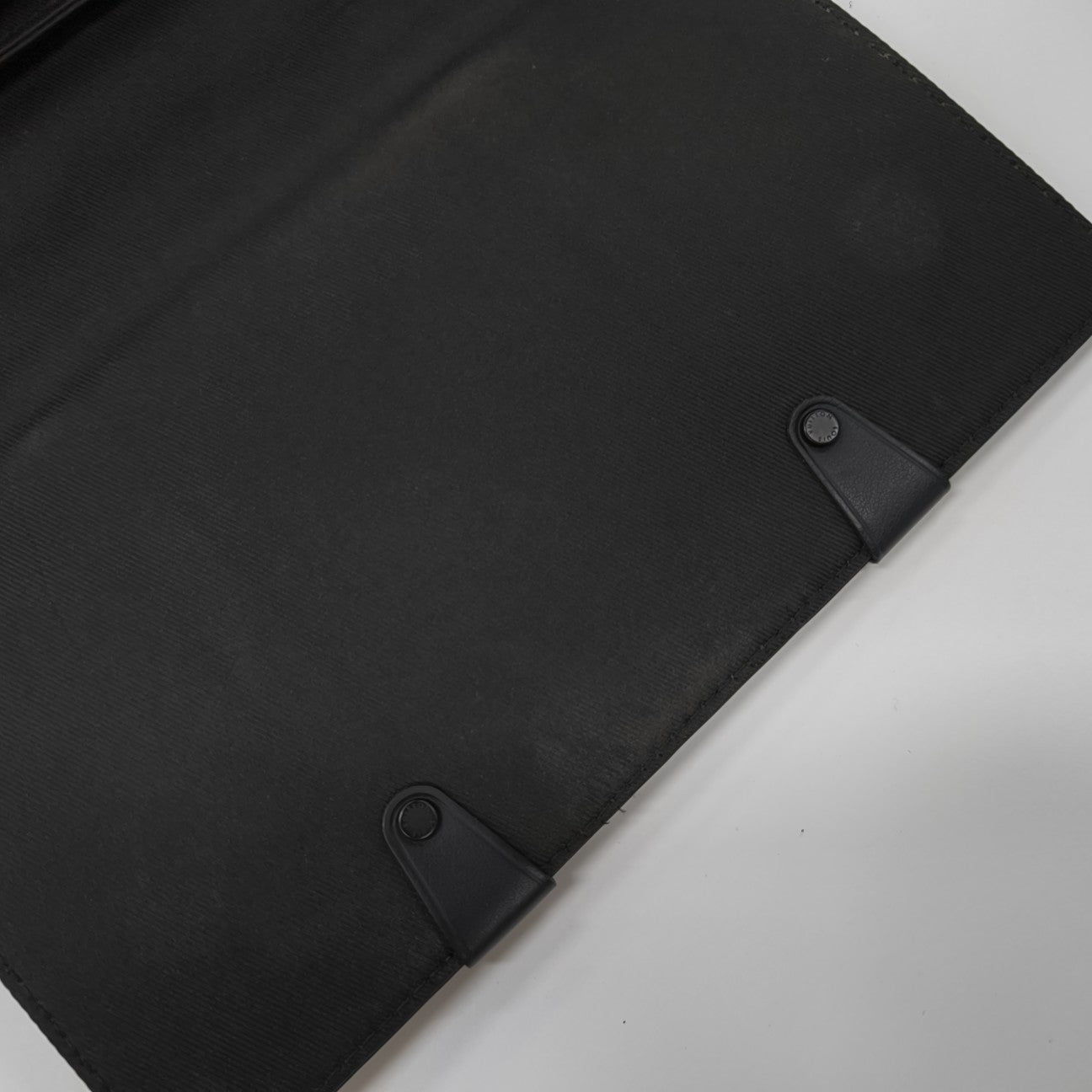TRUNK PM Calfskin Black