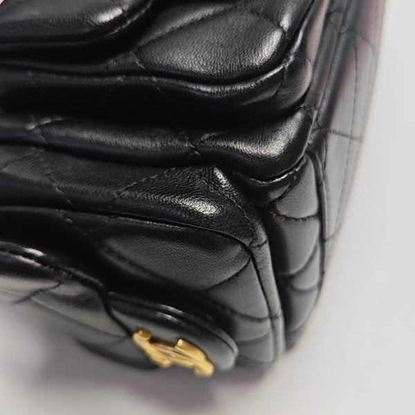 Quilted Lambskin Shoulder Bag Black