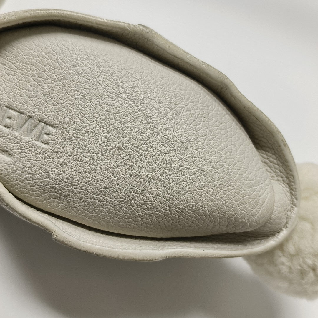 Animals Calfskin White