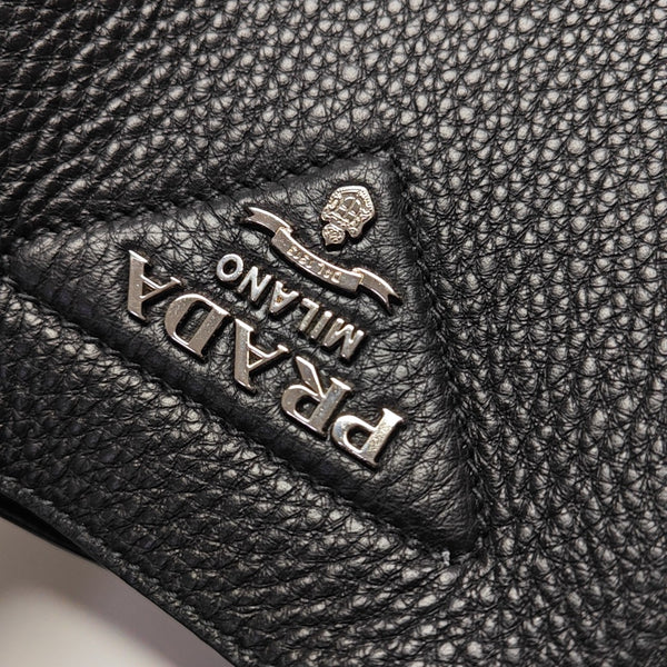 Dynamique Calfskin Black