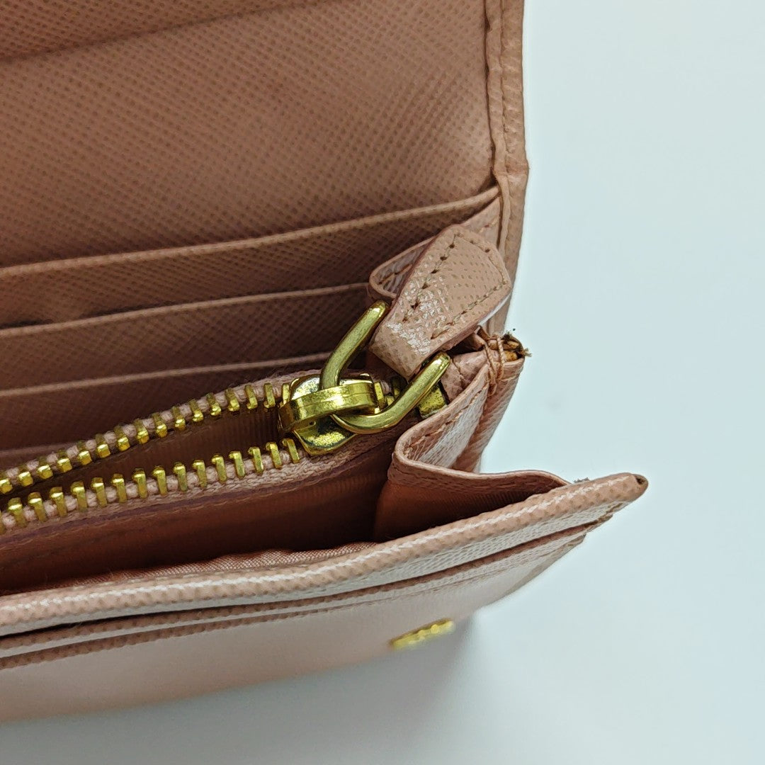 Fiocco Bow Saffiano Calfskin Pink Wallet