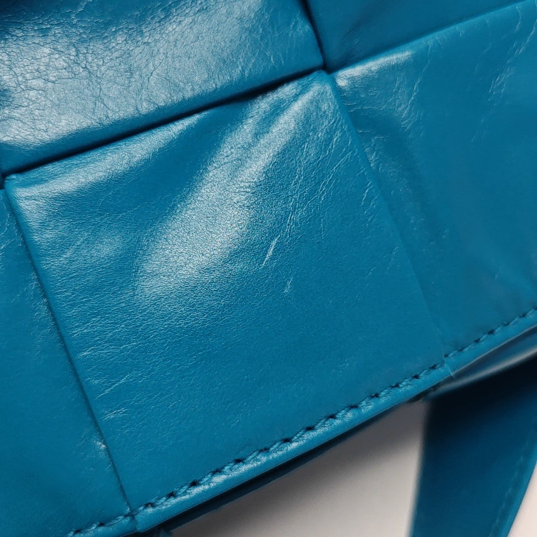 Cassette Medium Calfskin Blue