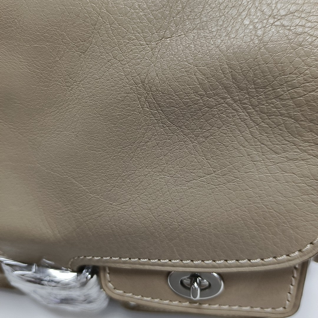 CARGO SOFT TABBY Medium Calfskin Beige
