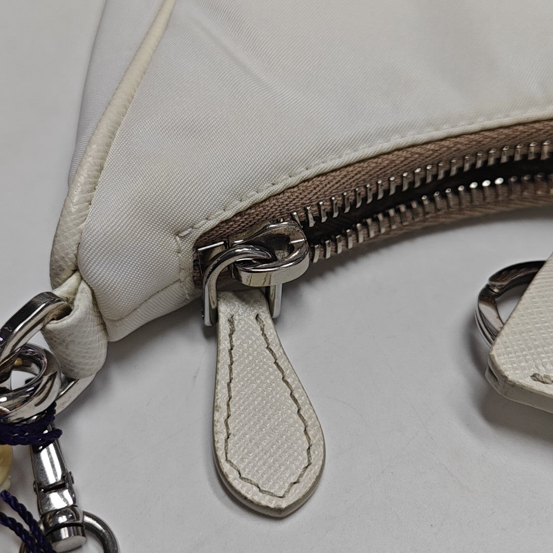 Re-Edition2005 Nylon White