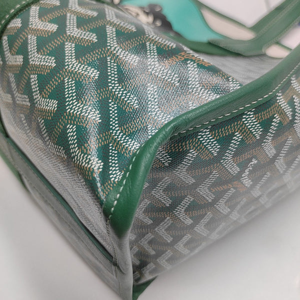 Artois Coated Canvas Green