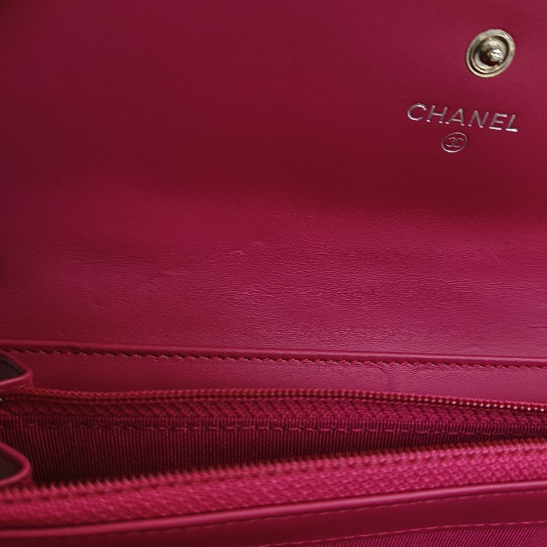 Quilted Patent Leather Wallet Pink