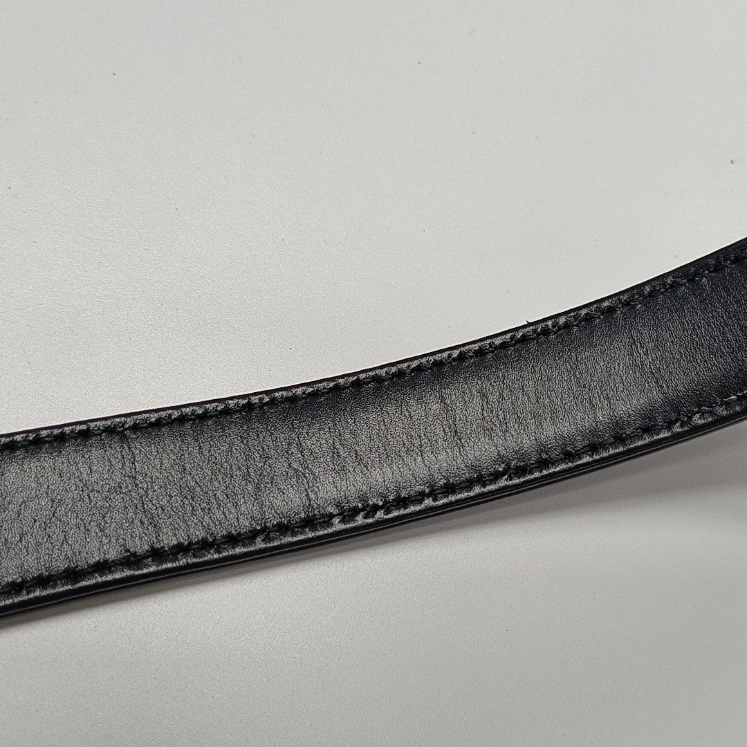 LE 5 À 7 Small Calfskin Black