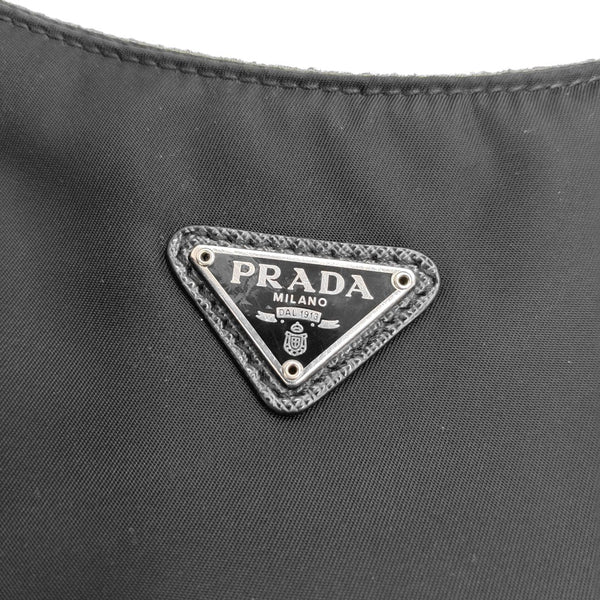 Re-Edition2000 Mini Nylon Black