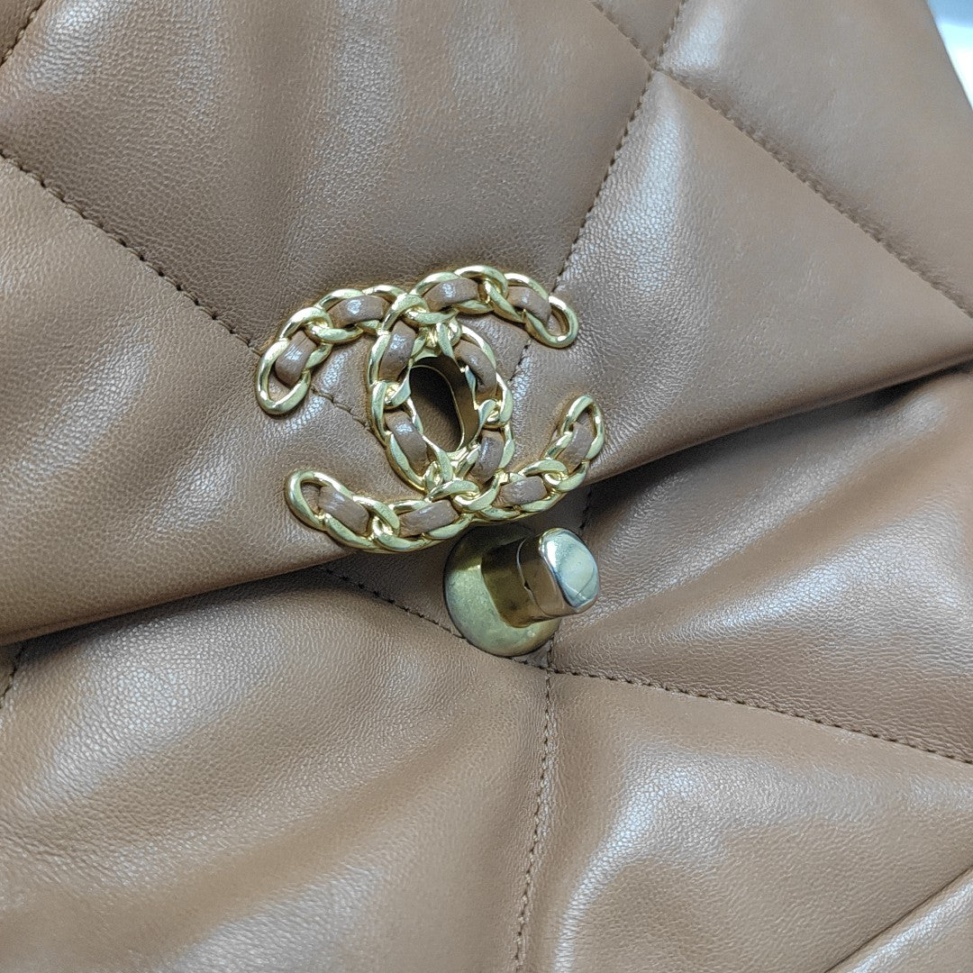 CHANEL 19 Small Quilted Lambskin Brown