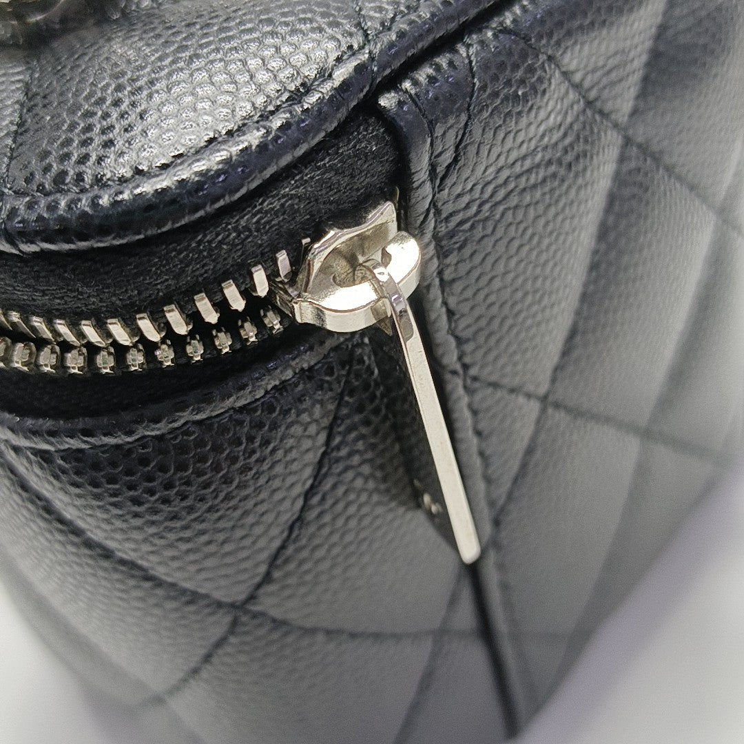 Quilted Grained Calfskin Shoulder Bag Black
