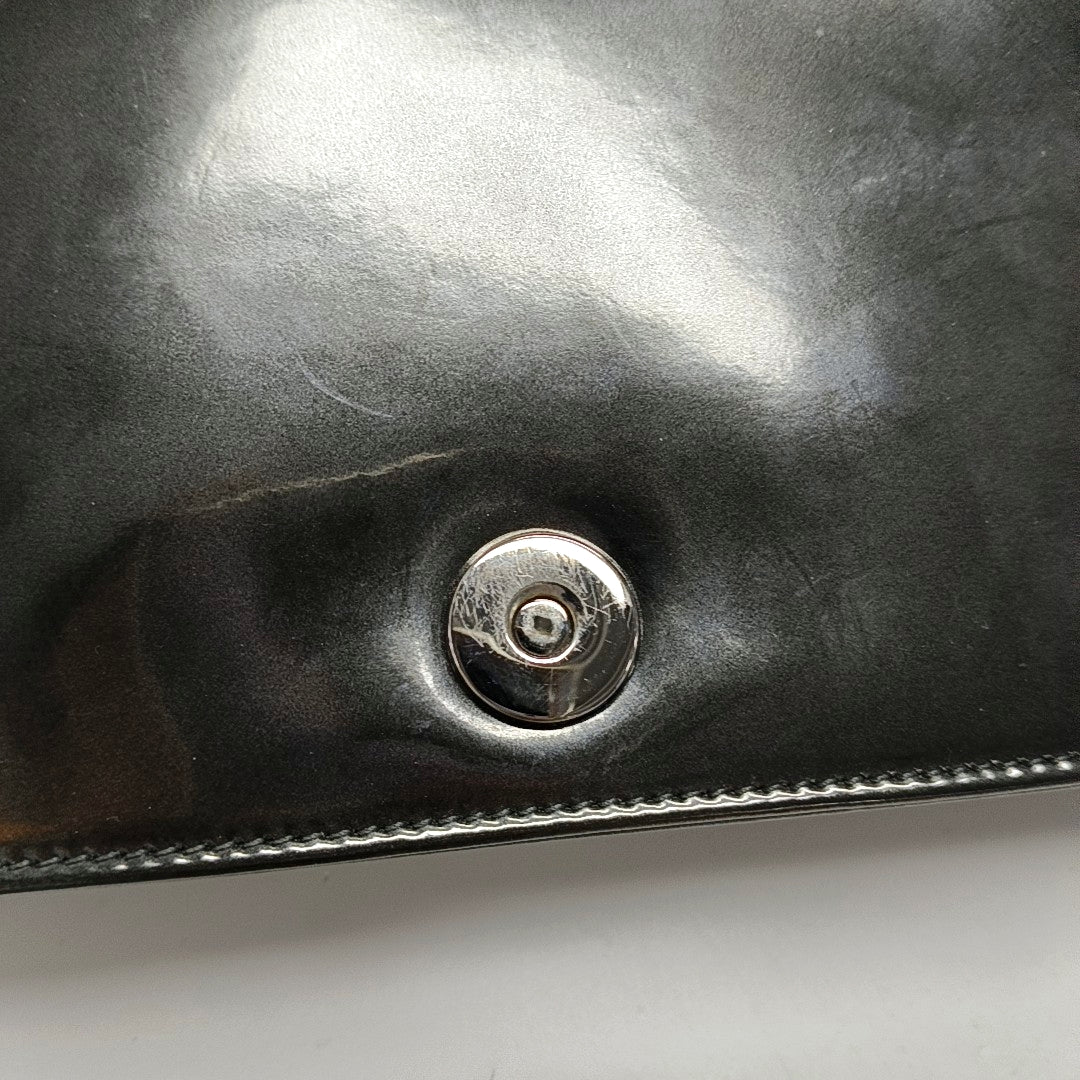 Authenticated pre-owned  Diorama Cannage Calfskin Gray - Crossbody Bag at Looply
