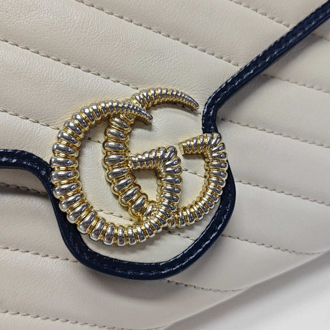 Authenticated pre-owned  GG Marmont Mini Quilted Calfskin White - Crossbody Bag at Looply