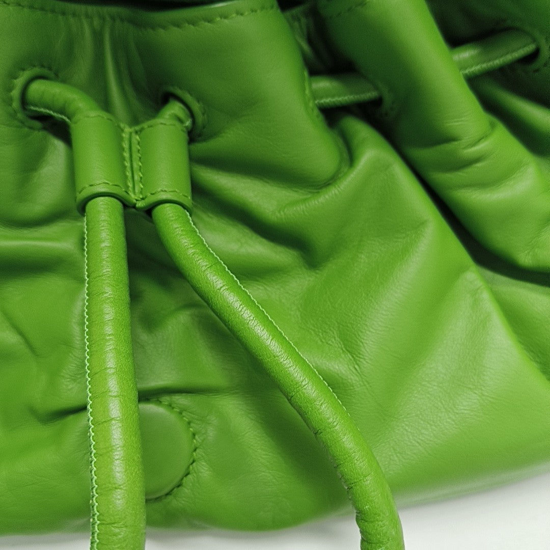 Beak Calfskin Green
