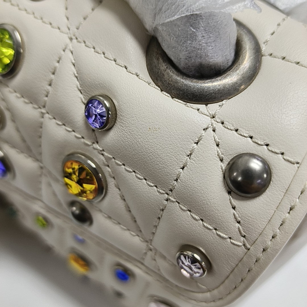 GG Marmont Medium Quilted Calfskin White