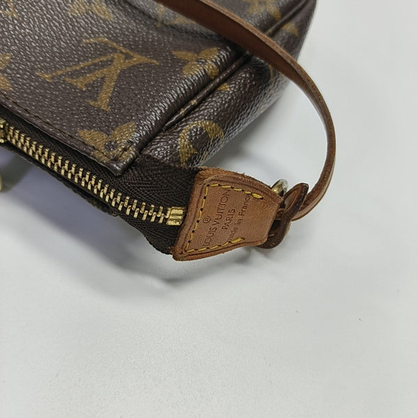 ACCESSOIRES Monogram Coated Canvas Brown