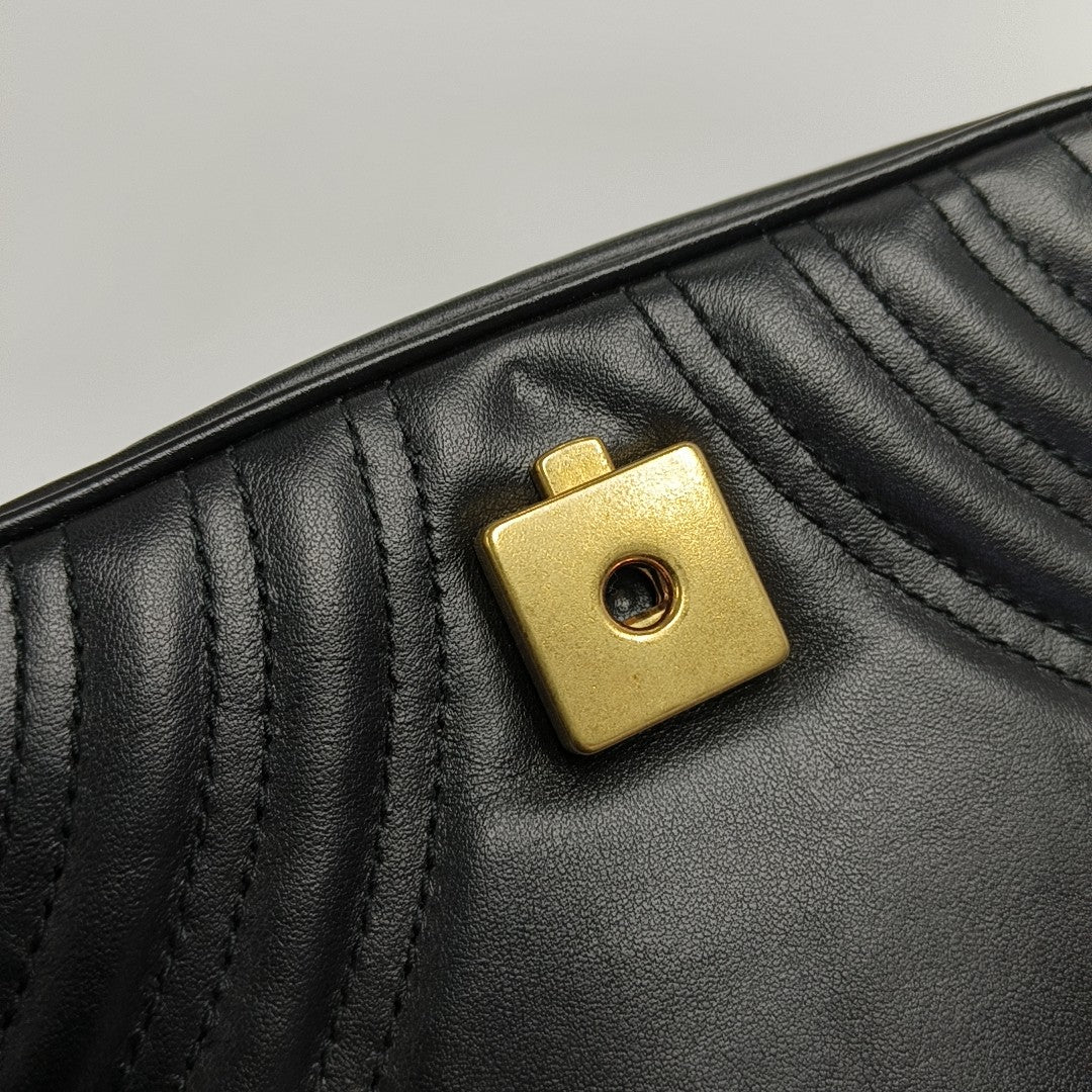 GG Marmont Small Quilted Calfskin Black