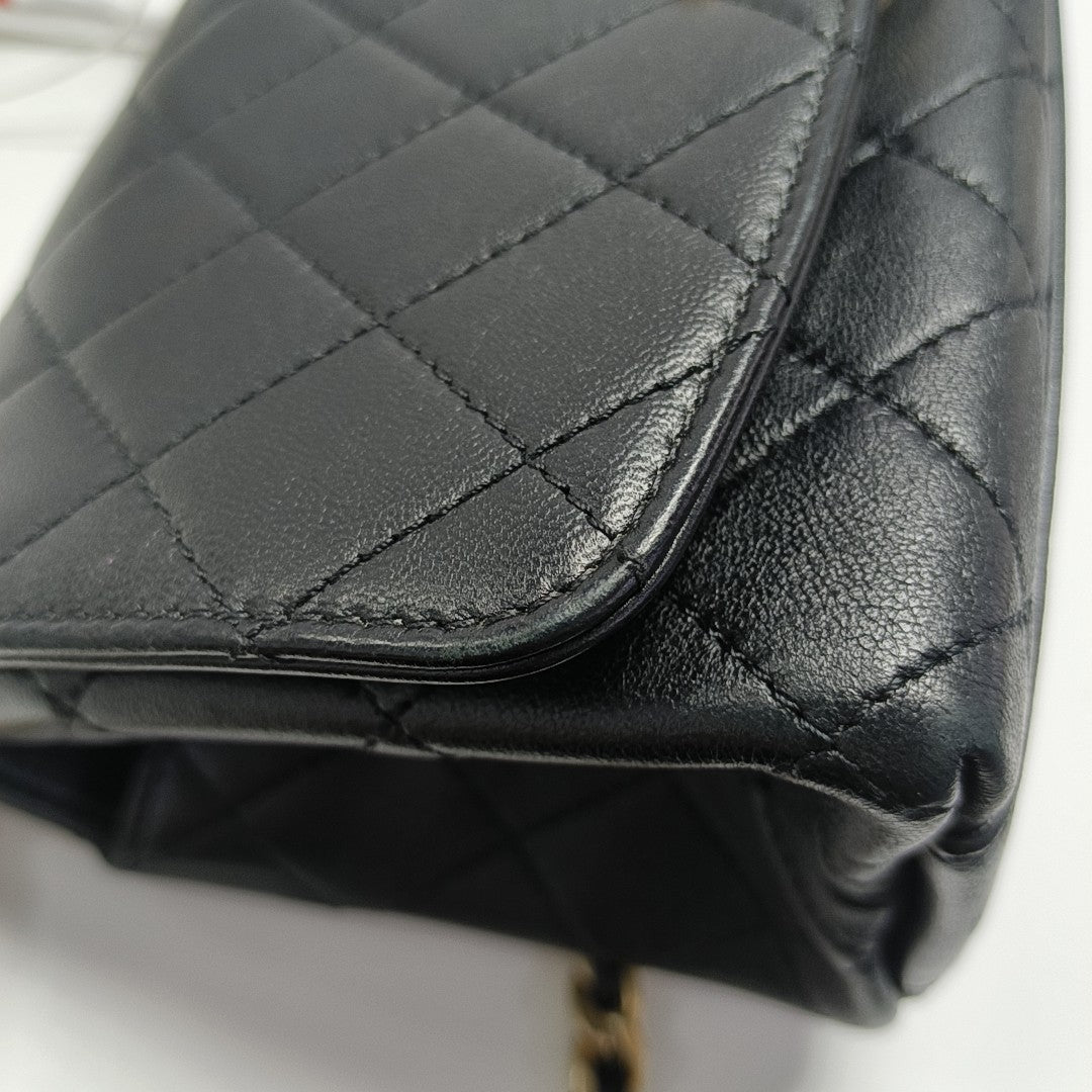 TWO TONE CHAIN HANDLE Small Quilted Lambskin Black