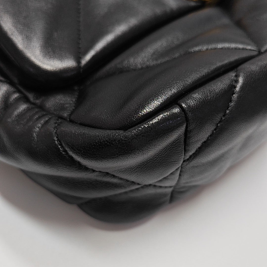 CHANEL 19 Small Quilted Lambskin Black