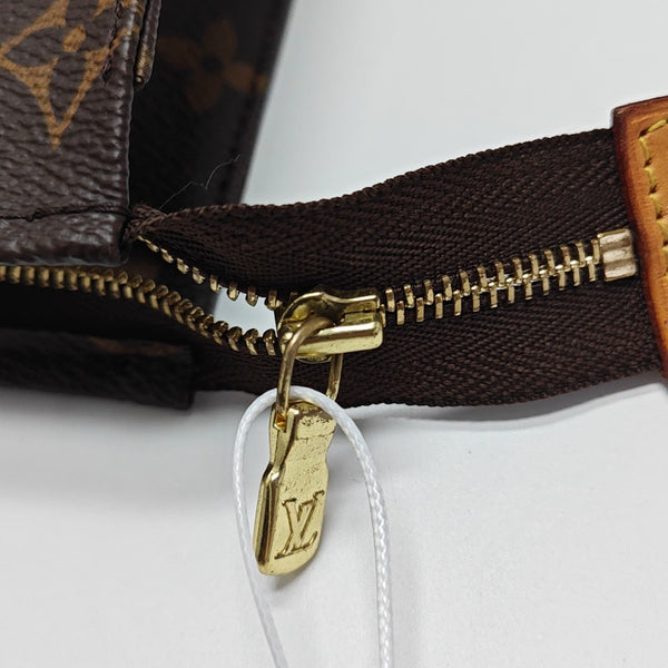 TOILET POCKET 26 Monogram Coated Canvas Brown
