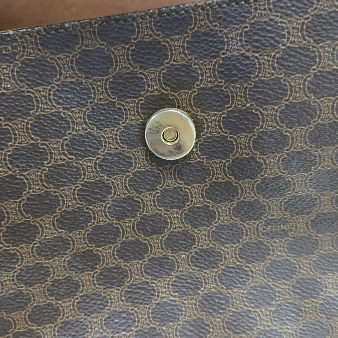 Coated Canvas Brown