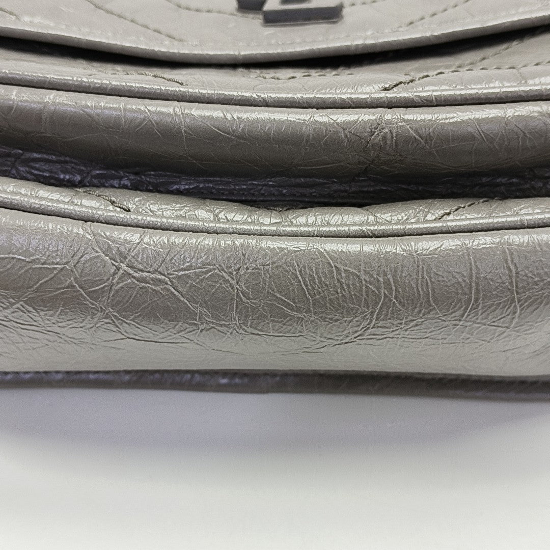 NIKI Medium Chevron Calfskin Gray