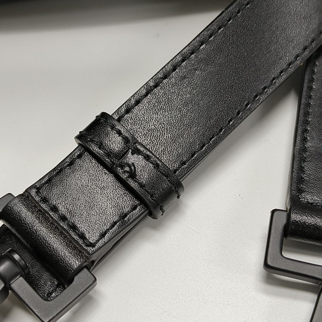 Arco Large Calfskin Black