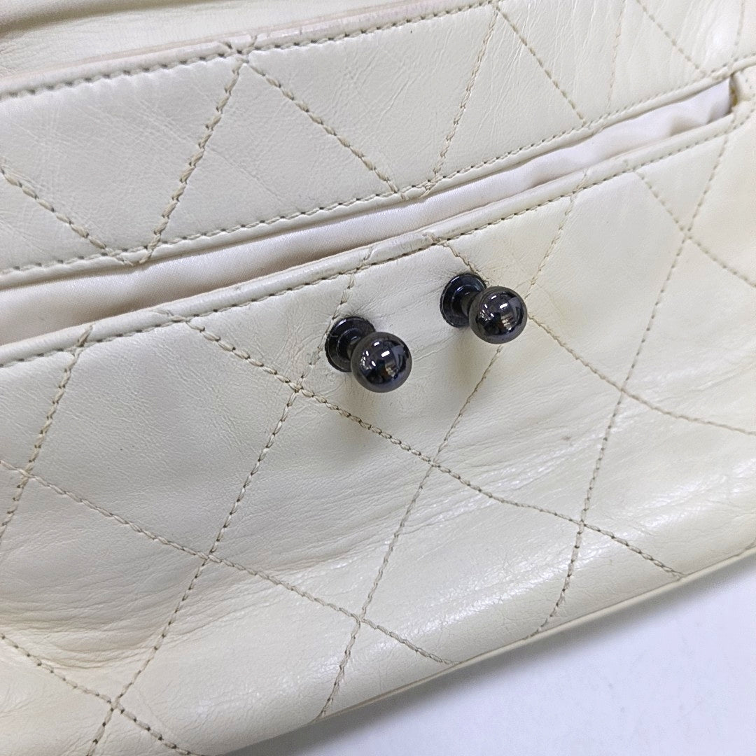 Quilted Lambskin White