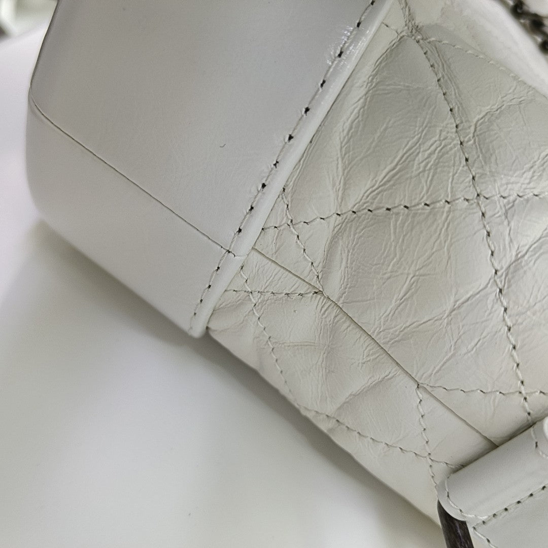 GABRIELLE Becerro Vintage Acolchado Pequeño Blanco