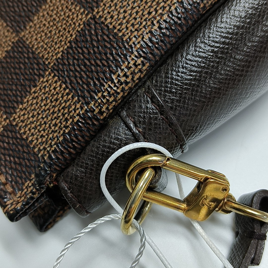 TROUSSE MAKE UP Damier Ebene Coated Canvas Brown