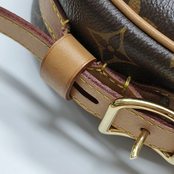 BOITE CHAPEAU MM Monogram Coated Canvas Brown