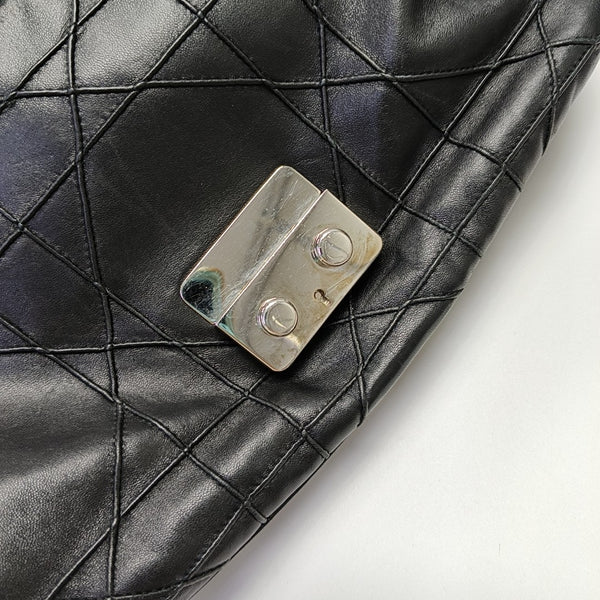 New Lock Cannage Calfskin Black