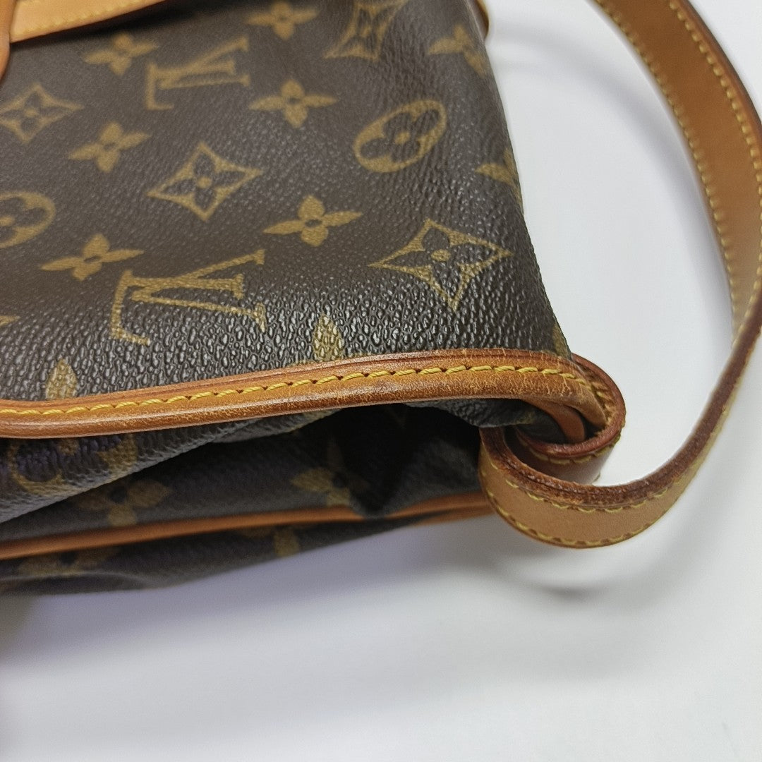SAUMUR 30 Monogram Coated Canvas Brown
