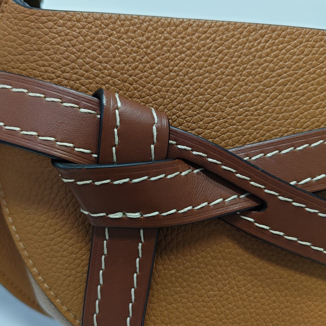Gate Small Calfskin Brown