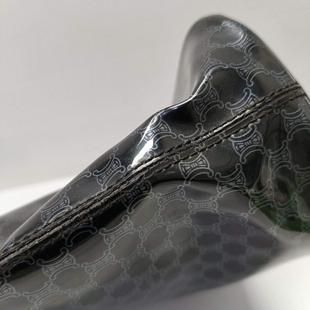 Plastic Black