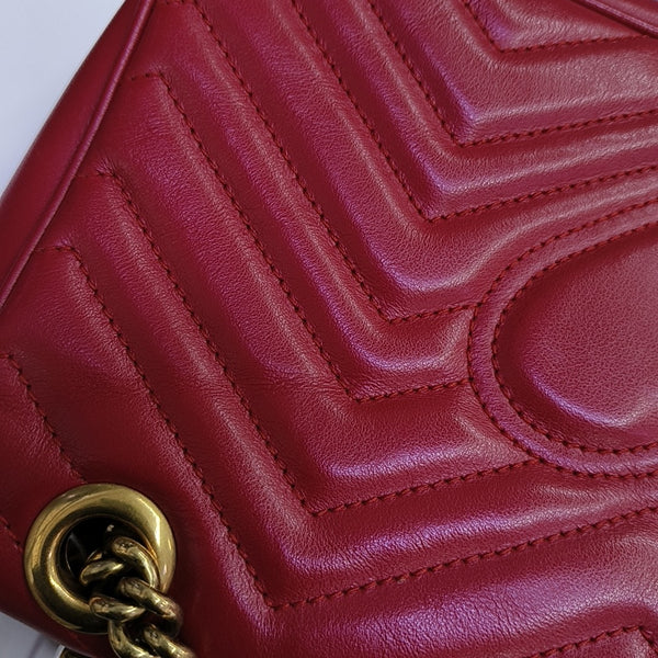 GG Marmont Medium Quilted Calfskin Red